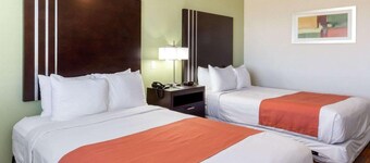 Quality Inn and Suites Victoria East
