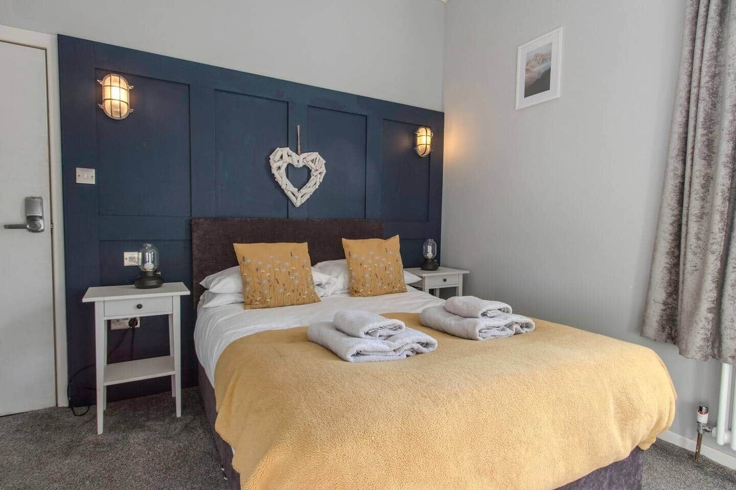 1 bedroom, free WiFi, bed sheets