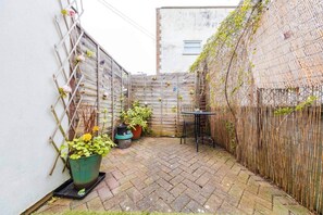 Terrace/patio - The Bristol Hidey-Hole (Bristol)