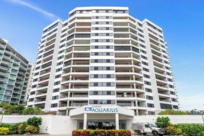 Exterior - Seven Aquarius Coral Sea Views near the Lagoon (Cairns)