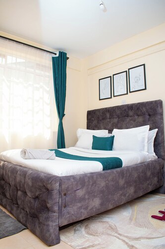 5 minutes to Eldoret cbd!Suitable for couples /families with free parking space.