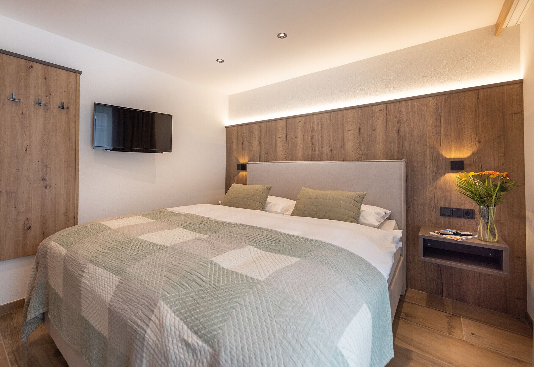 1 chambre, fer et planche à repasser, lit parapluie, Wi-Fi gratuit