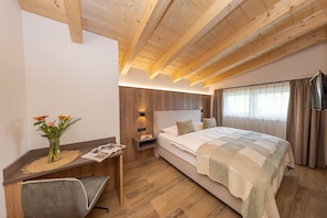 1 chambre, fer et planche à repasser, lit parapluie, Wi-Fi gratuit