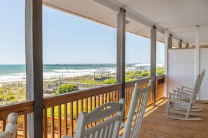 Property grounds - Lou Sea Ann East - Oceanfront Duplex - 4BR 2BA (Emerald Isle)