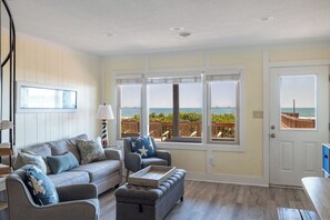 Smart TV - Lou Sea Ann East - Oceanfront Duplex - 4BR 2BA (Emerald Isle)