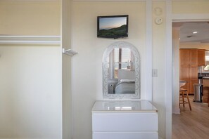 Bedroom #1 (Queen & Double) - Lou Sea Ann West, Oceanfront Duplex - 4BR 2BA (Emerald Isle)