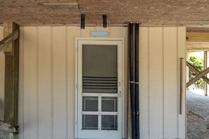 Laundry - Lou Sea Ann West, Oceanfront Duplex - 4BR 2BA (Emerald Isle)