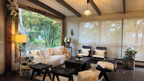 Chakra, A warm and peaceful Country House