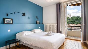2 habitaciones, tabla de planchar con plancha, wifi y ropa de cama