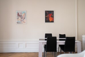 Dining - Lyon 2 presqu'ile: 2-bdr spacious apartment (Lyon)