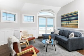 TV, fireplace - Harvey Cedars Bayfront with Private Bay Beach (Harvey Cedars)