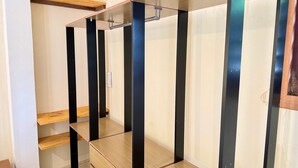 Suite | Interior