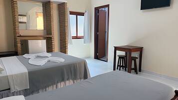 Suite | Décoration personnalisée, ameublement personnalisé, Wi-Fi gratuit