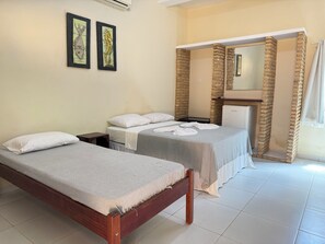 Studiosvit Comfort - utsikt mot trädgården