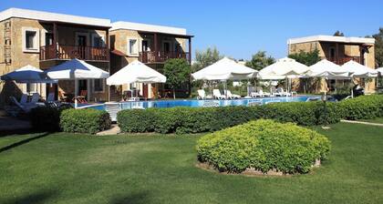 2 Bedroom Apartment w Shared Pool Near Bitez Beach