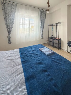Double Room, Shared Bathroom - Root and Rise (Caltagirone)