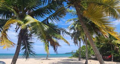 Apt. Family house, beach and mountain view, 2 Bedrooms, 1 Bathroom, Rooftop, AC, BBQ, WiFi