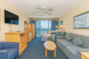 Living area - Beachfront Fun Steps to SkyWheel-Yachtsman 1005 (Myrtle Beach)