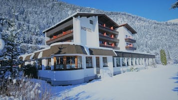 Double or Twin Room, Balcony, Mountain View | Exterior