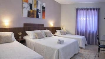 Comfort Quadruple Room