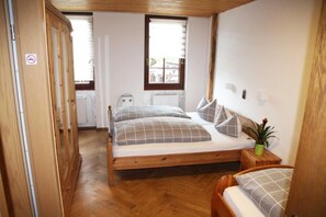 Room - Hotel zur Krone (Lorch)