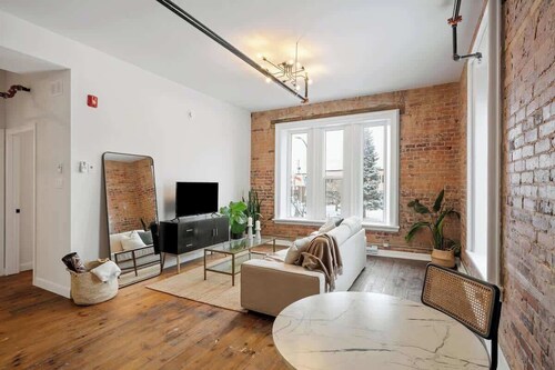 The 1850 Industrial Loft