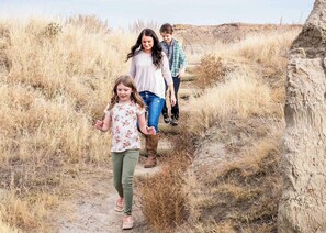 Miscellaneous - Efficiency Apartment! 40 mins from Theodore Roosevelt Presidential Library! (Glendive)