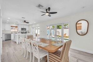House, Multiple Beds (Sunny Palms) | Dining - Sunny Palms (Treasure Island)