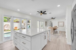 House, Multiple Beds (Sunny Palms) | Dining - Sunny Palms (Treasure Island)