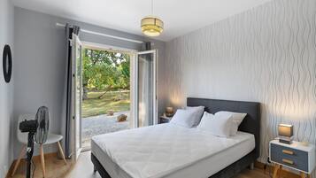 3 dormitorios, tabla de planchar con plancha, wifi y ropa de cama