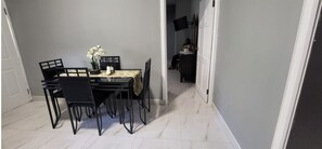 Dining - Spacious 1 Bedroom Suite (with Pool View) (Runaway Bay)