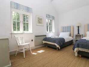 4 bedrooms, individually decorated, individually furnished, free WiFi - Wood Meadow (Helston)