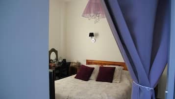 Doppia Superior, patio, vista città