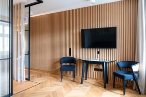 Studio Suite, City View | In-room dining - Grodzka Apartments (Jelenia Góra)