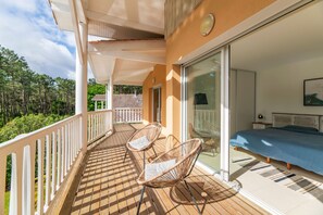 Terrace/patio - Belle villa familiale avec piscine privée + jardin (Lacanau)