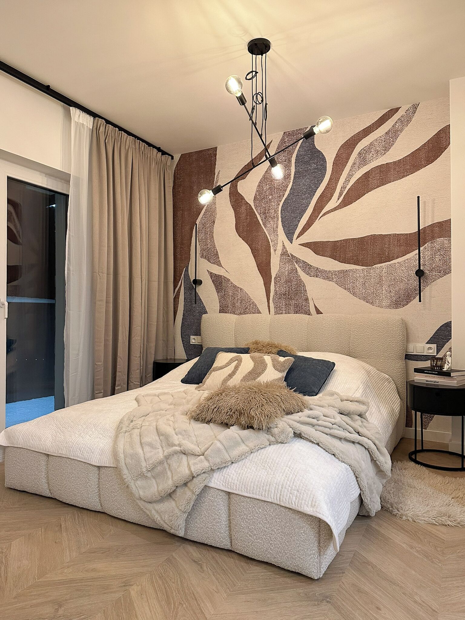 Apartment, Courtyard View | Laptop workspace, iron/ironing board, free WiFi, bed sheets