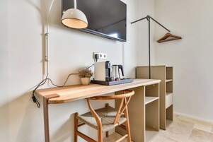 Habitación doble, vistas a la ciudad | Interior