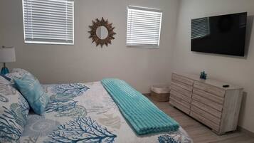 2 bedrooms, iron/ironing board, free WiFi, bed sheets