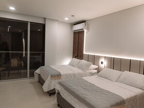 City Apartment, Balcony, Sea View | Desk, laptop workspace, blackout drapes, soundproofing - Edificio Delventto cerca a la Playa Cabo Tortuga (Santa Marta)