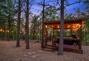 Bain à remous extérieur