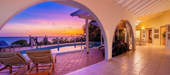 Casa Familia