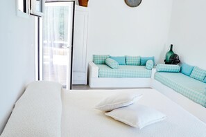 1 bedroom, WiFi, bed sheets - Apartment 'Masseria San Martino - 5' with Shared Pool, Wi-Fi and Air Conditioning (Polignano a Mare)