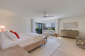 3 bedrooms, desk, iron/ironing board, WiFi - Gulfside Place 101: Beachfront Bliss in Sanibel! (Sanibel)