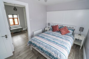 3 bedrooms, individually decorated, individually furnished, free WiFi - Tigh Coil Toole (Inverin)