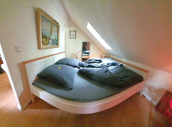 1 habitación, acceso a internet y ropa de cama 