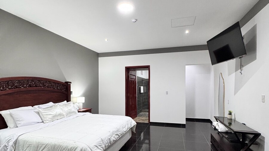 Hotel Rubinos