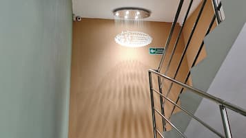 Lorong