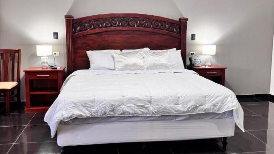 Hotel Rubinos