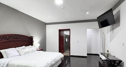Hotel Rubinos