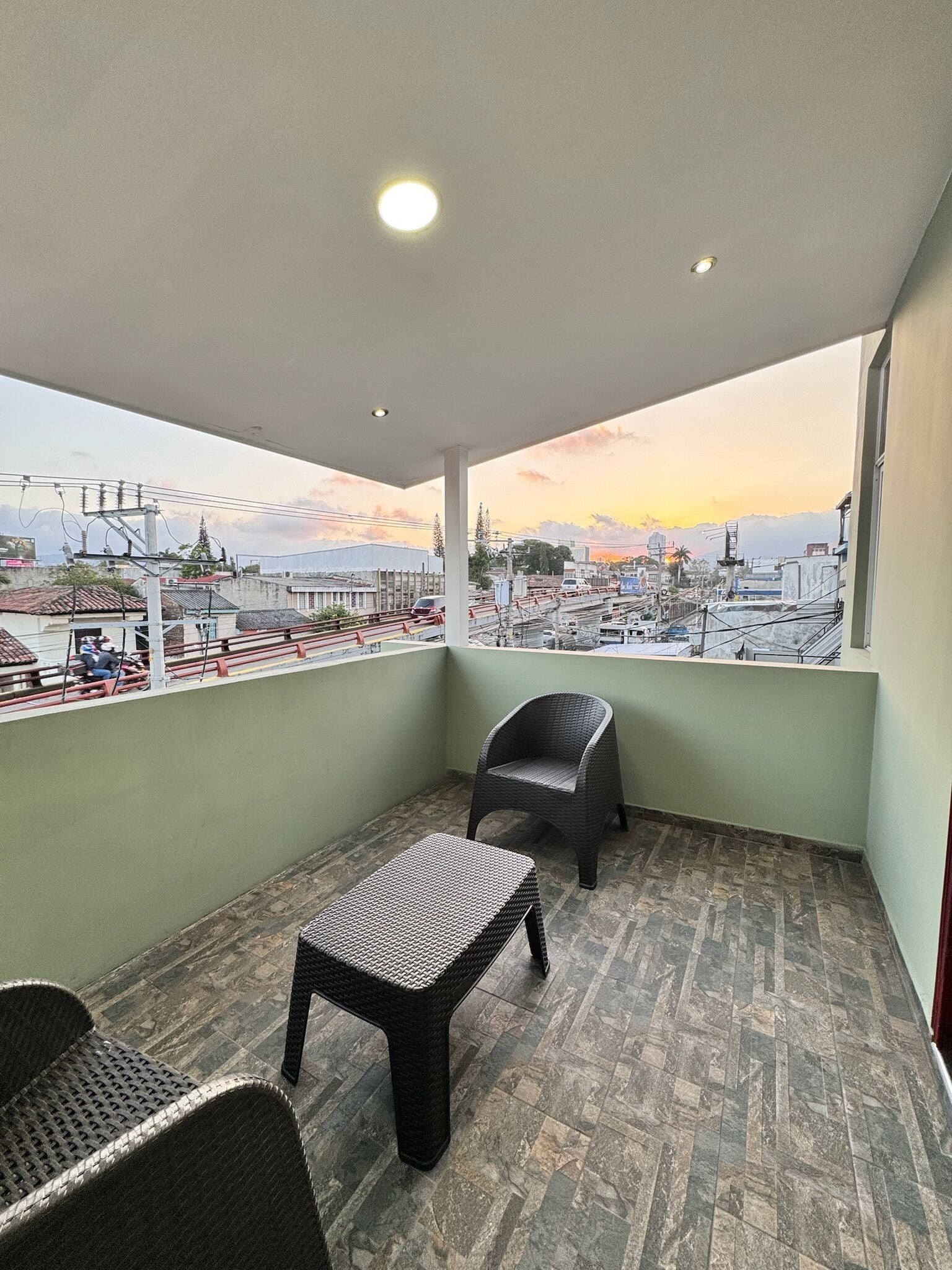 Suite Deluxe, balcón, vista a la ciudad | Terraza o patio